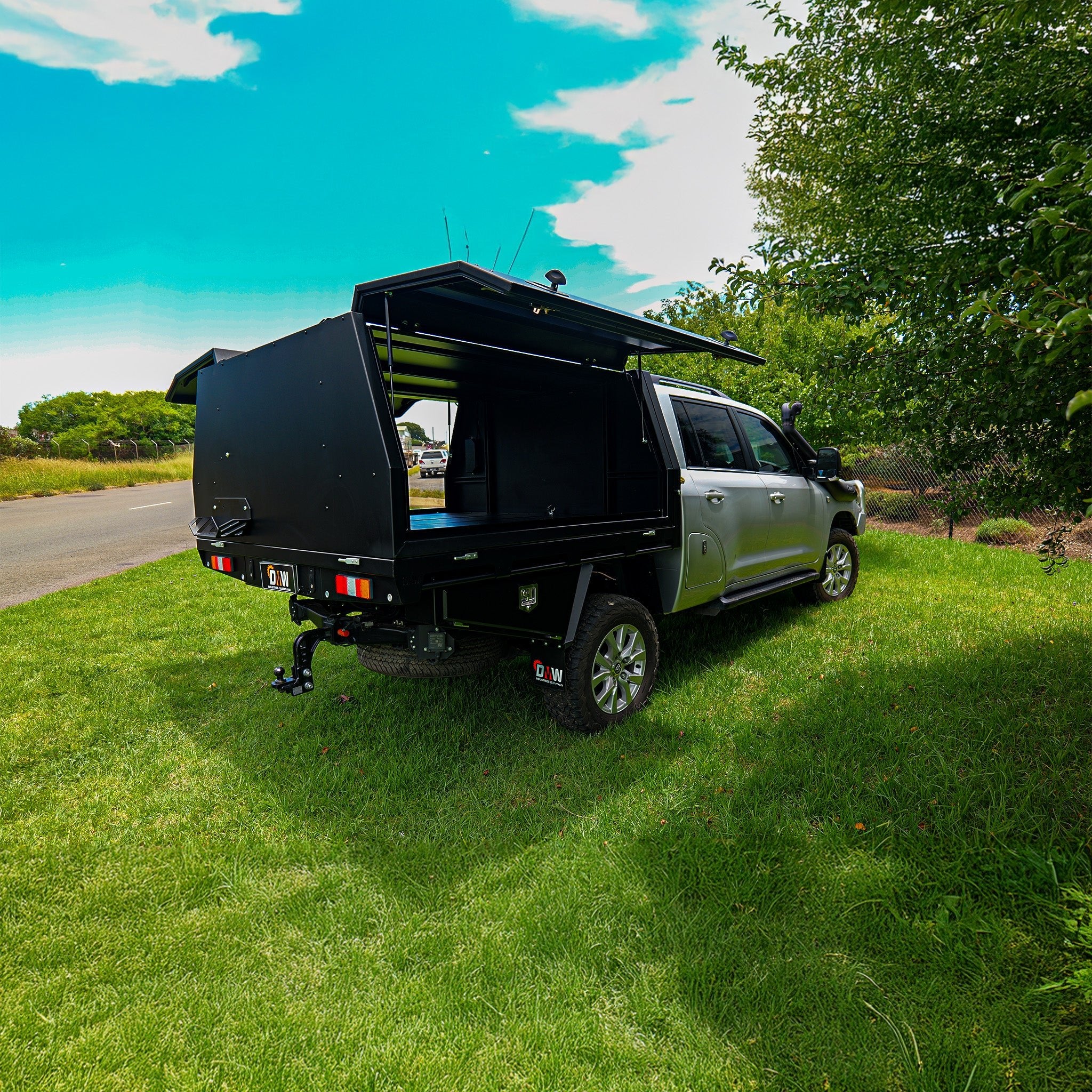DMW Deluxe Alloy Canopy - Image 5