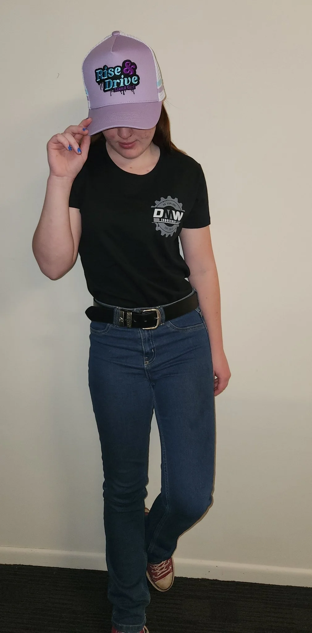 DMW GEAR ICON - LADIES CAP SLEEVE T-SHIRT