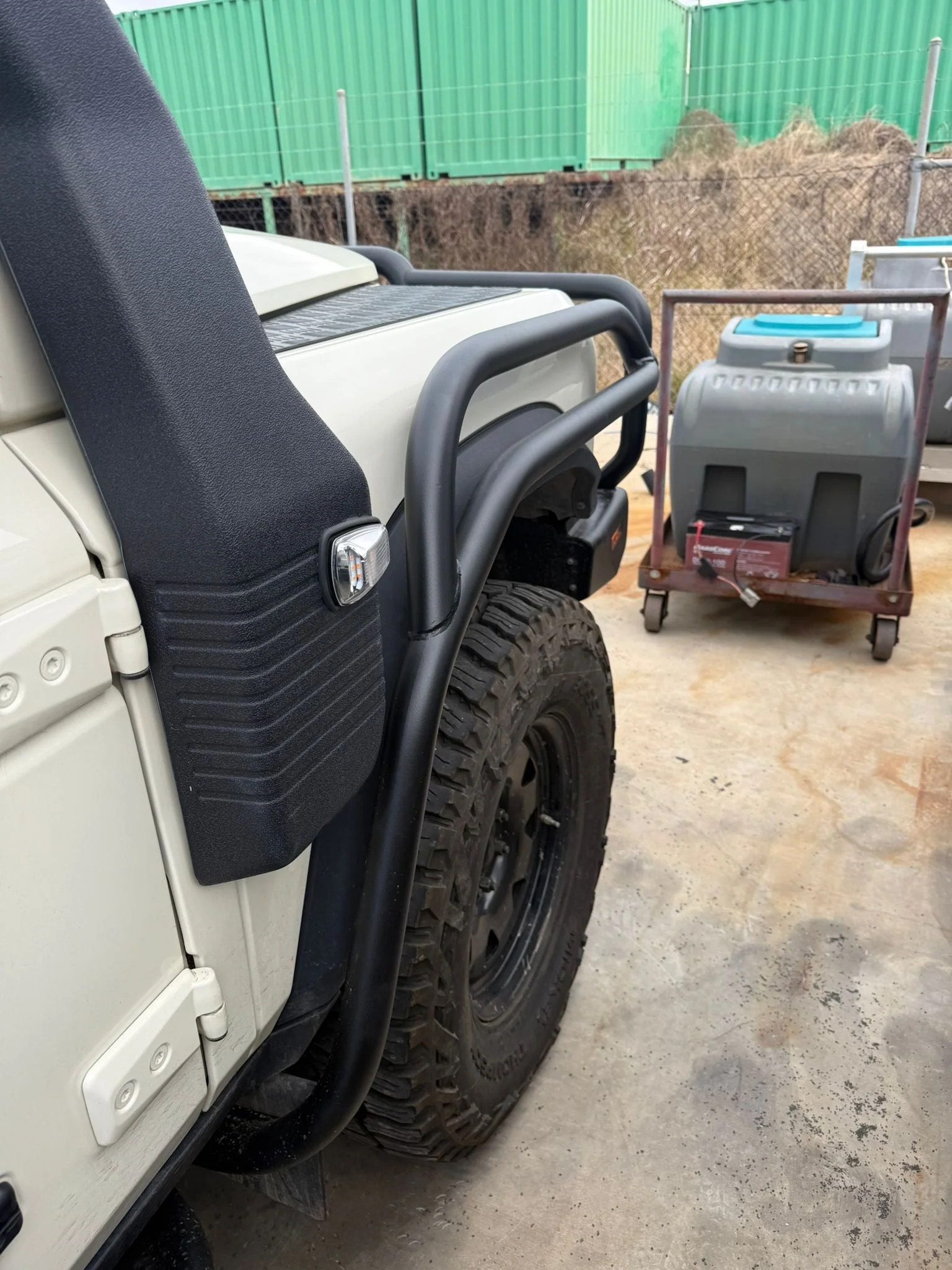 DMW Ineos Heavy-Duty Double Row Brush Rails - Image 5